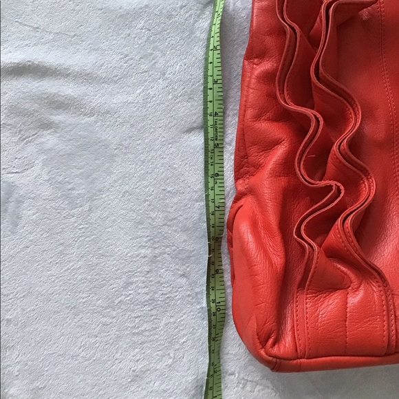 🔥🔥 HOST PICK 🔥🔥 SILVER ROSE leather bag - Picture 11 of 13